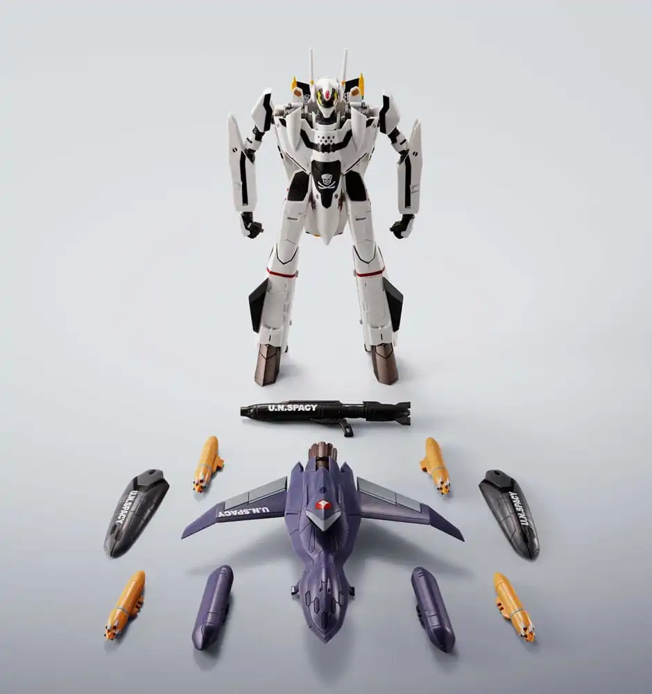 Macross 7 Hi-Metal R Action Figure VF-0S Phoenix (Roy Focker Use) & QF-2200D-B Ghost Set 14 cm